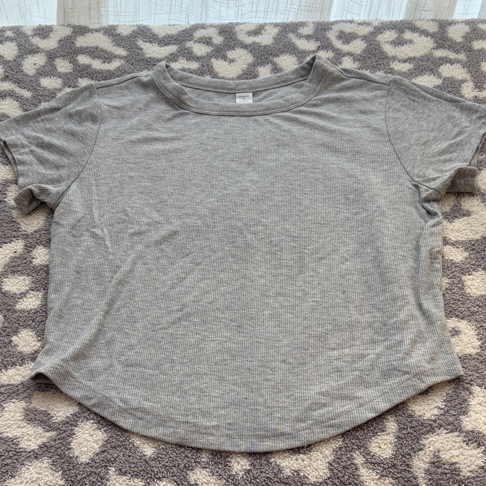 Old Navy Women's Heather Gray Short Sleeve Tee